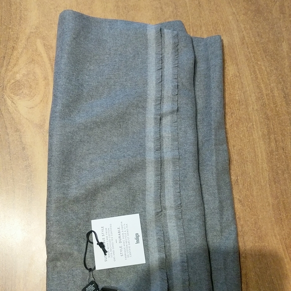 Men's Eco Solid Scarf - Picture 4 of 4